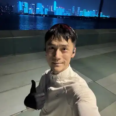 罗一